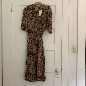 Faithful The Brand Wrap